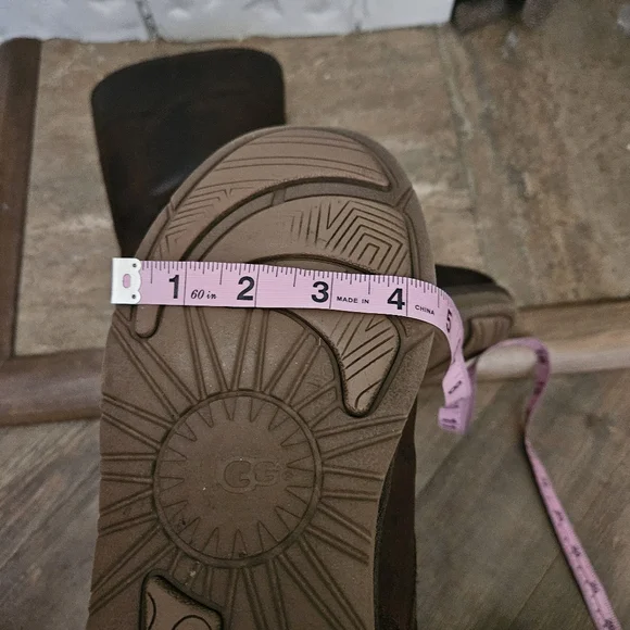 Ugg Kensington Brown Leather Moto Boots Sheepskin Lining Mid Calf Buckle Detail - Picture 15 of 16